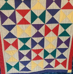“Hourglass” Quilt